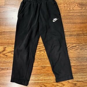 Boys Nike sweatpants